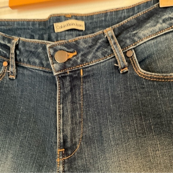 Calvin Klein Shorts Denim Jean Size 28 Bermuda Length - Picture 4 of 7